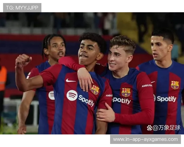 巴塞罗那前场连续施压抢回主动权,整体节奏完全提速 巴塞罗那前场连续施压抢回主动权,整体节奏完全提速