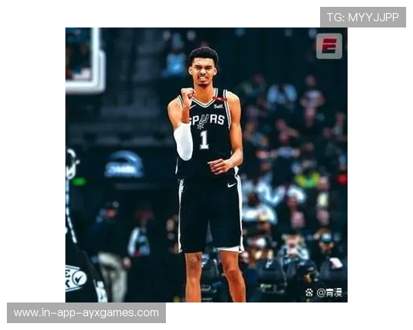 布里奇斯冲击篮下,黄蜂打出高潮