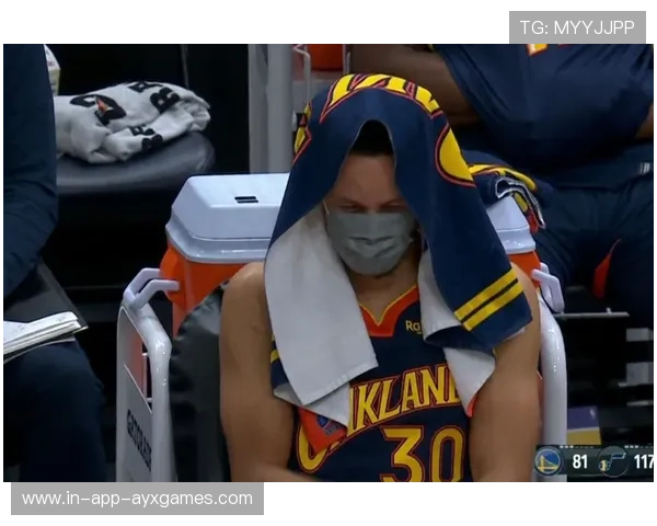 勇士输球后更衣室气氛紧张，勇士连输两场